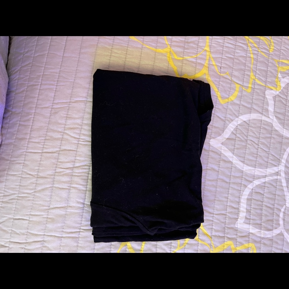 Mens Old Navy V Neck Black